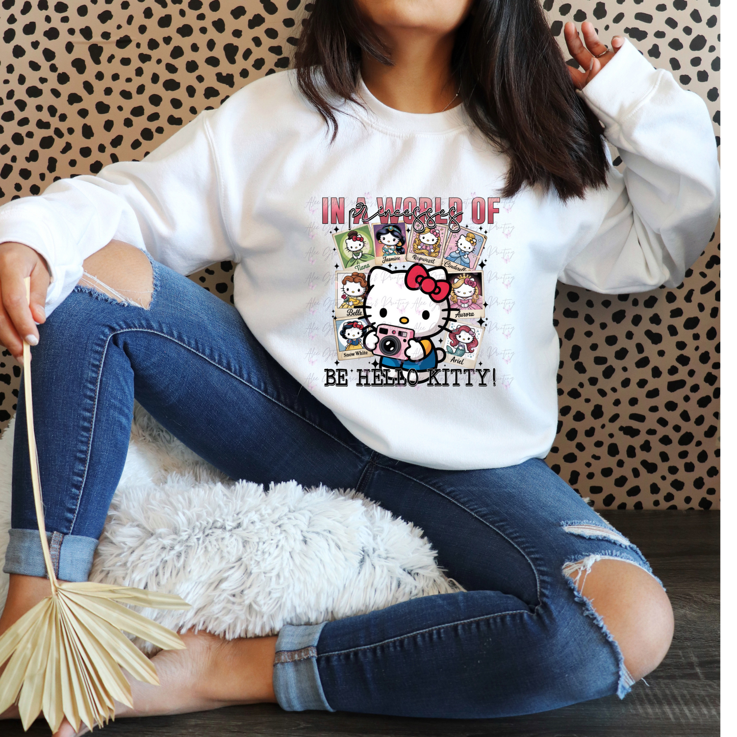 In a World Of Princess be HK Shirt/ Sweater